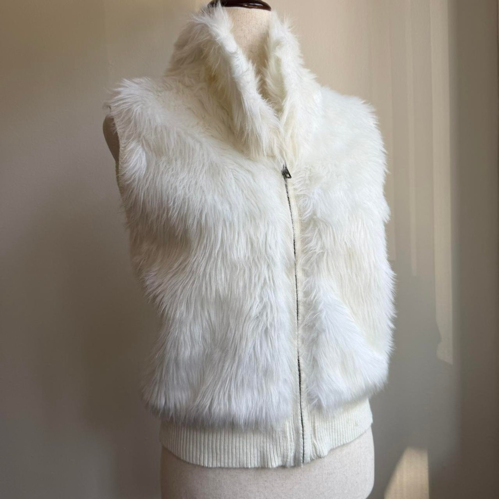 Arizona Jean Co White Faux Fur Zip Up Vest Ribbed Back Vintage Y2K Indie Sleaze